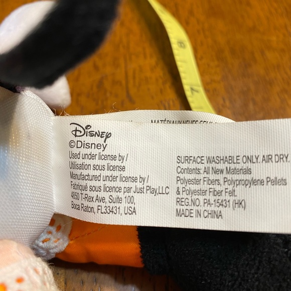 Disney’s Minnie mouse Halloween witch plush - Picture 8 of 9